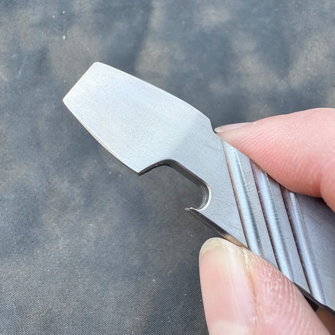 Titanium EDC Pry Bar